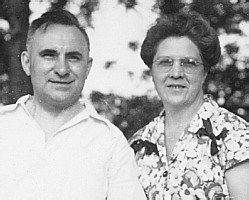 Ted and Isbell Cottrill
